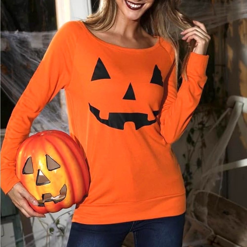 Women's Halloween Pumkin Face Sweatshirt S
NWOT